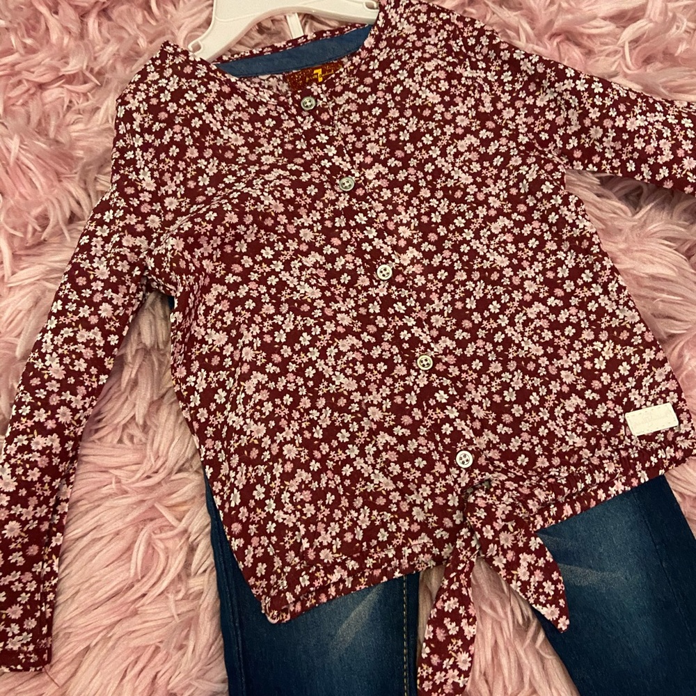 2 piece set. Cute pink flower top and jeans